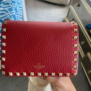 Valentino Garavani Vitelli Rockstud Chain Clutch
